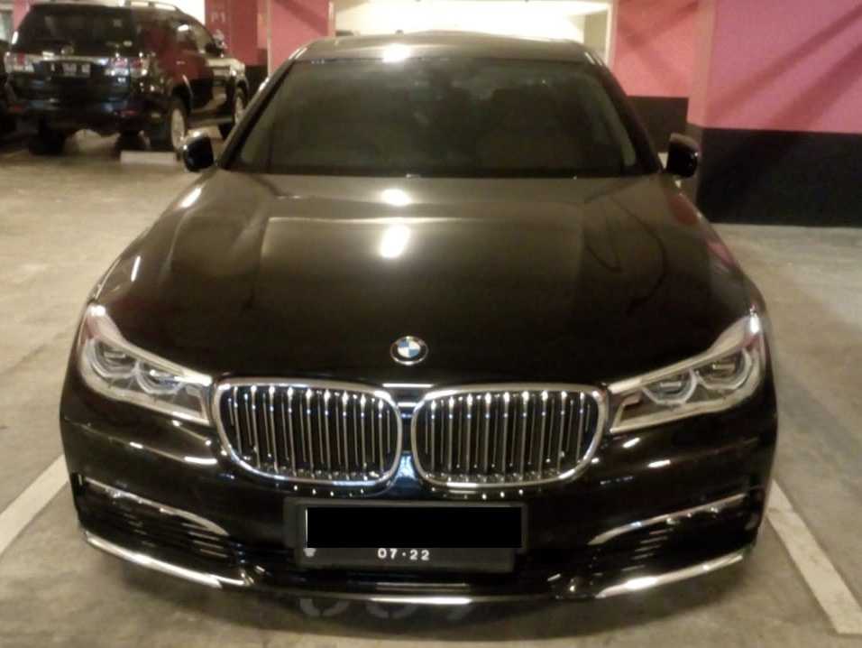 rental mobil bmw seri 7, sewa bmw seri 7, rental bmw, wedding car, rental mobil mewah,sewa mobil pengantin