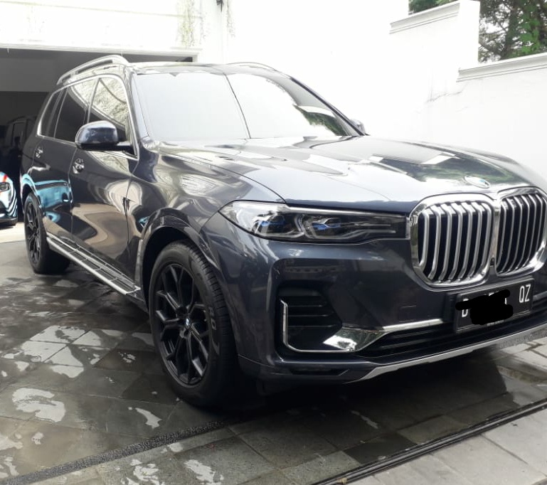 sewa mobil bmw x 7 jakarta, rental bmw ,sewa mobil mewah, rental mobil pengantin, wedding car,