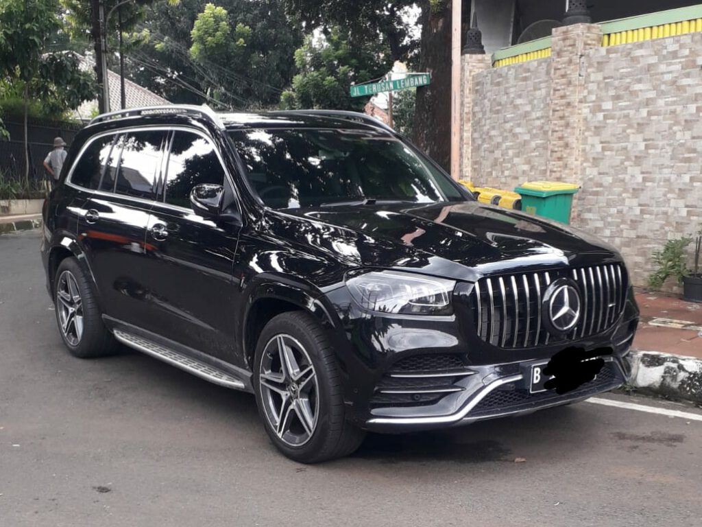 rental mobil mercedes benz gls 500, sewa mobil gls , sewa mercy gls, wedding car, rental mobil mewah, sewa mobil pengantin, rent car mercedes benz gls